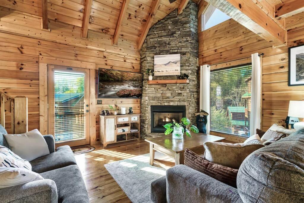 Groot'S Place - 5 Min To Main Parkway!! Pigeon Forge Exteriör bild